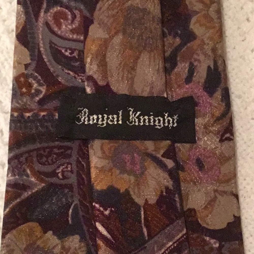 DRESS TIE - Picture 4 of 5